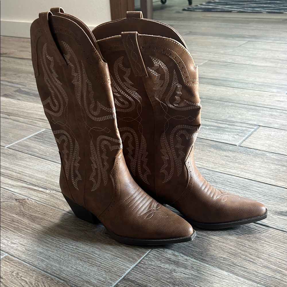 Buckle Brown Western Heeled Boots